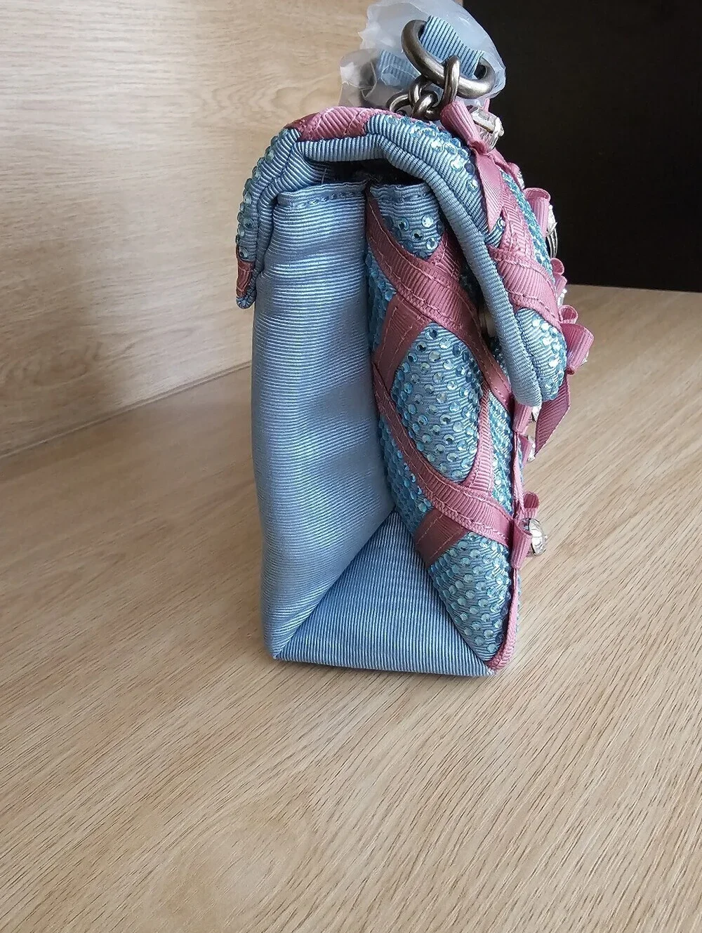 Kurt Geiger London Medium Bow Kesington Bag.
